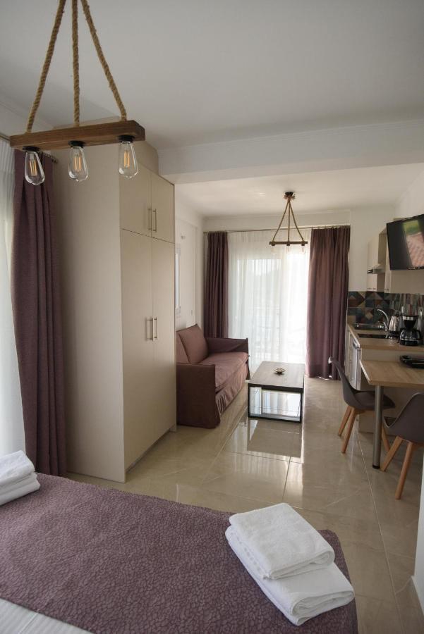 Golden Sand Ammoudia Exterior photo